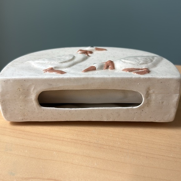 Vintage ceramic Creamer & Napkin Holder set ducks - Picture 5 of 13